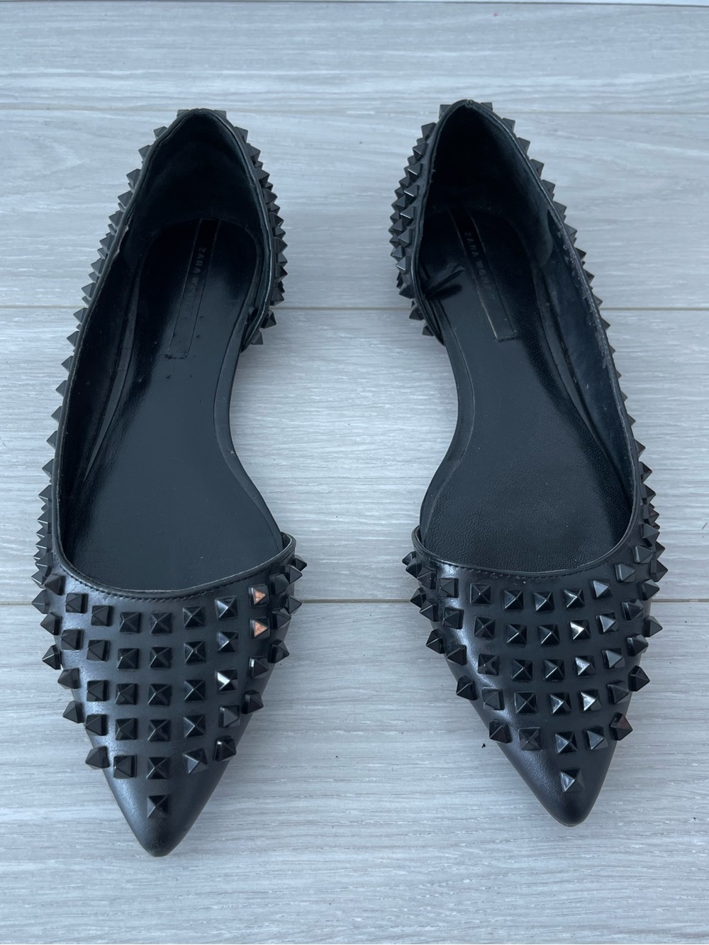 Zara Black Leather Pointed Studded Flats Size 39